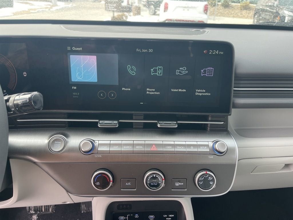 2026 Hyundai KONA SE