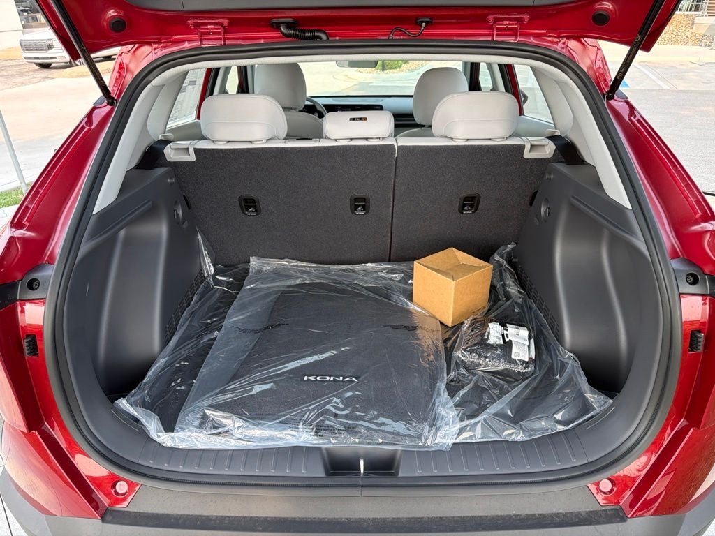 2026 Hyundai KONA SE