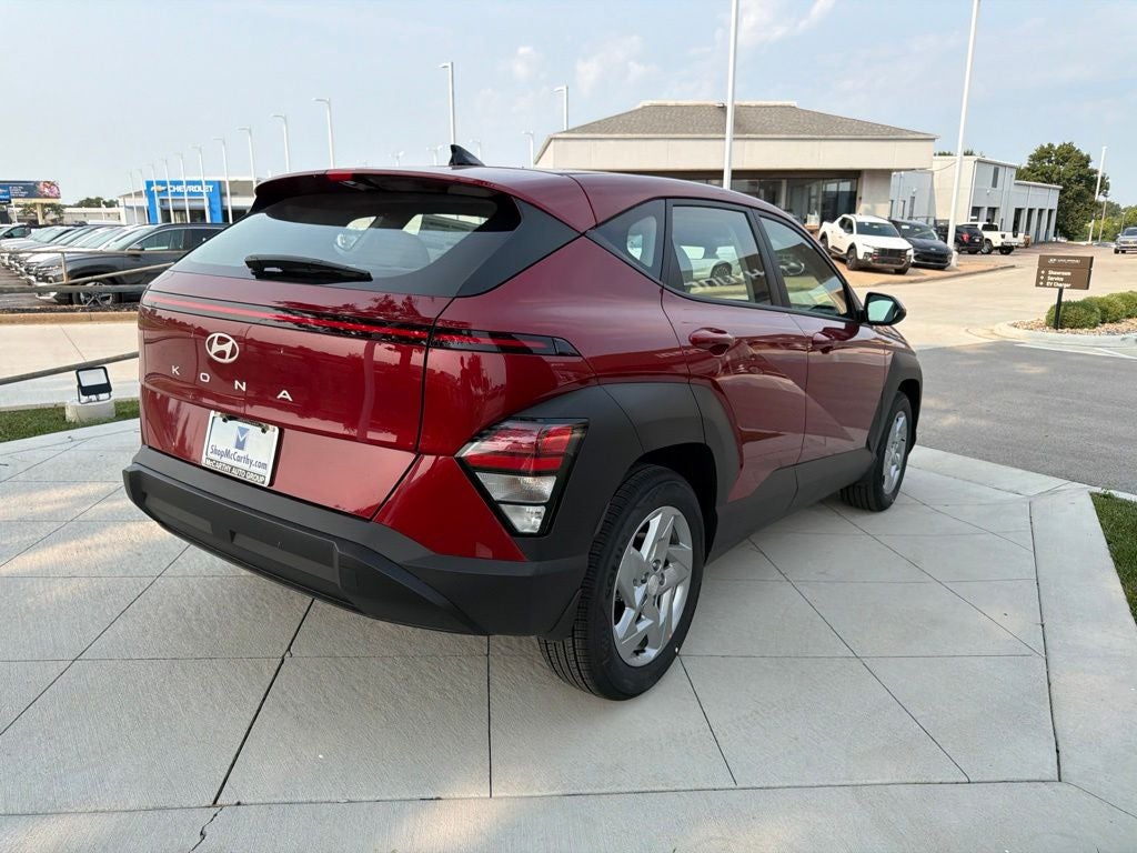 2026 Hyundai KONA SE