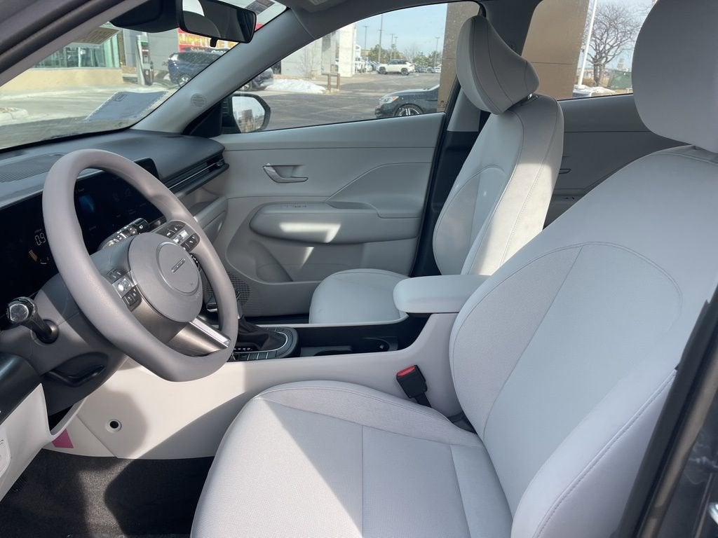 2026 Hyundai KONA SE