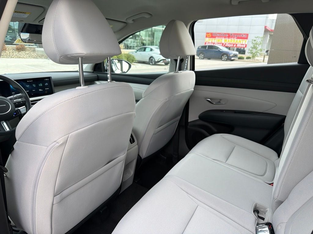 2026 Hyundai TUCSON HYBRID SE
