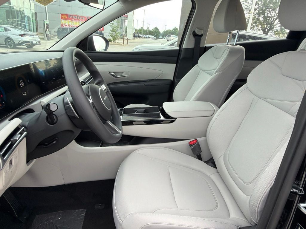 2026 Hyundai TUCSON HYBRID SE