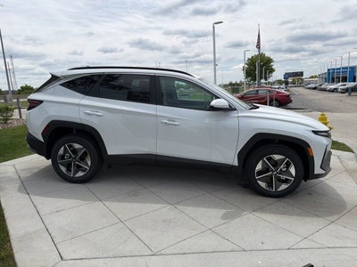 2026 Hyundai TUCSON HYBRID SEL