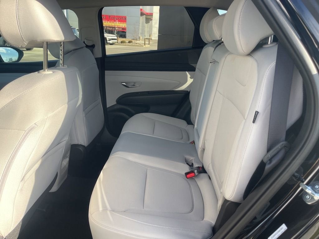 2026 Hyundai TUCSON HYBRID SEL