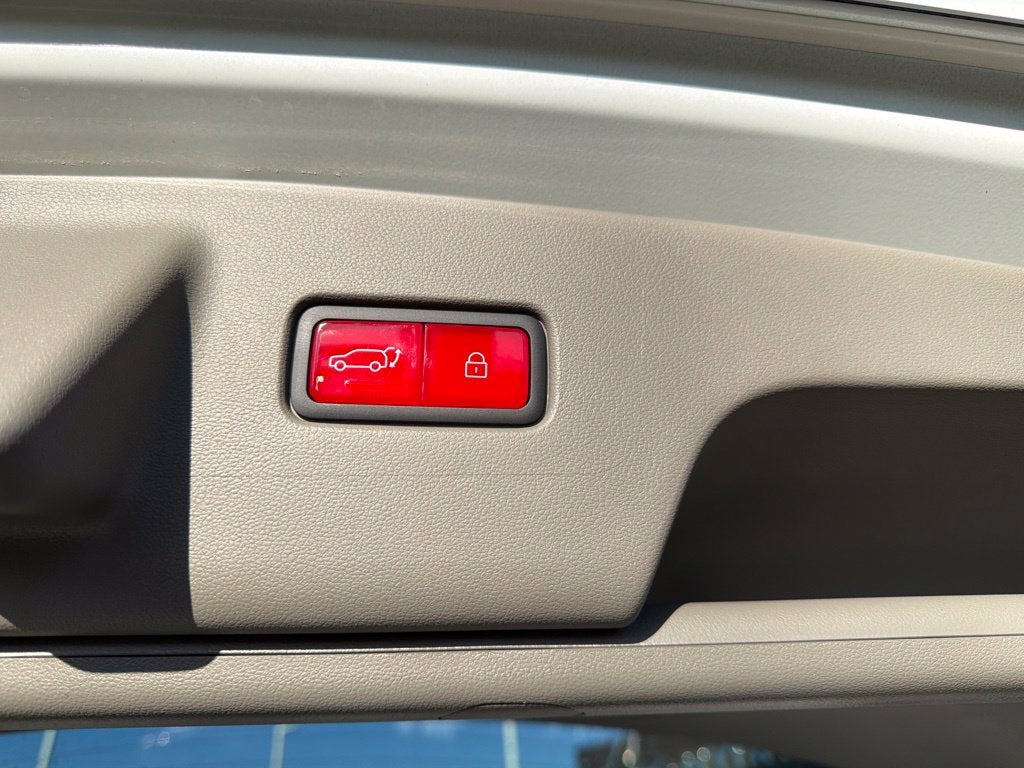 2027 Hyundai PALISADE HYBRID SEL Premium 7 Passenger