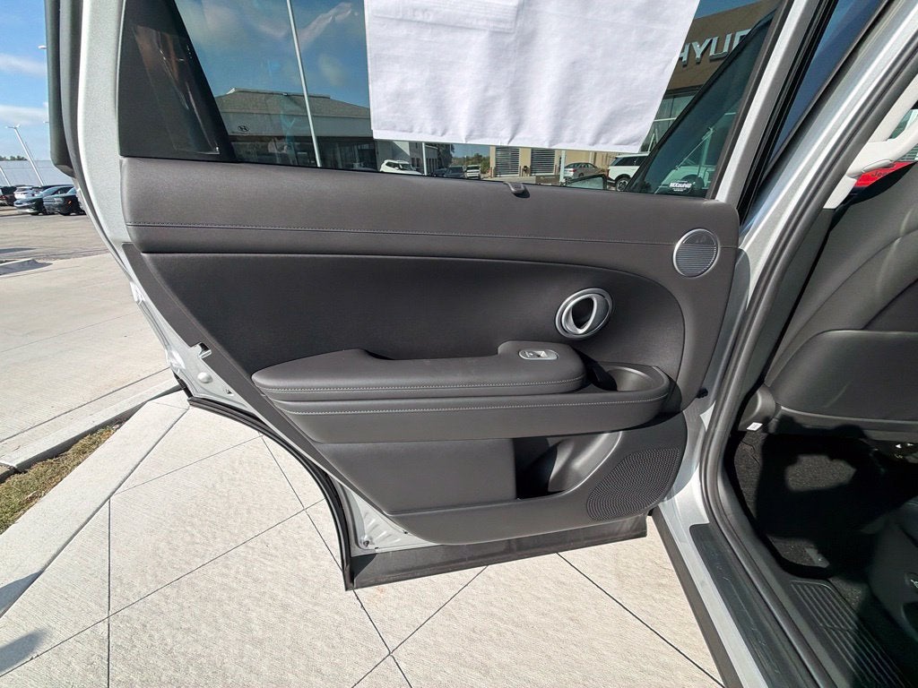 2027 Hyundai PALISADE HYBRID SEL 8 Passenger