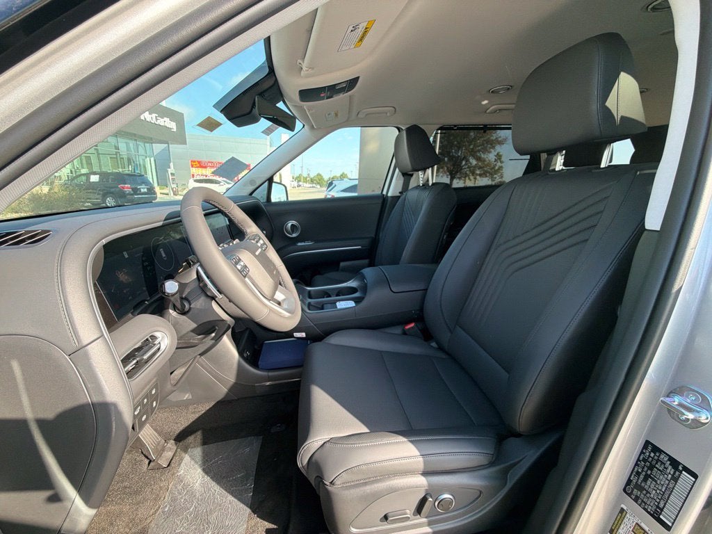 2027 Hyundai PALISADE HYBRID SEL 8 Passenger