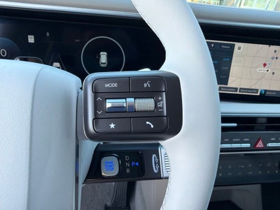 2027 Hyundai PALISADE SEL Premium 7 Passenger