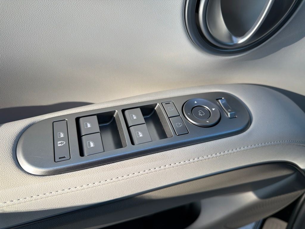 2027 Hyundai PALISADE SEL Premium 7 Passenger