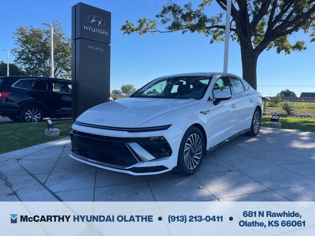 2025 Hyundai SONATA HYBRID SEL