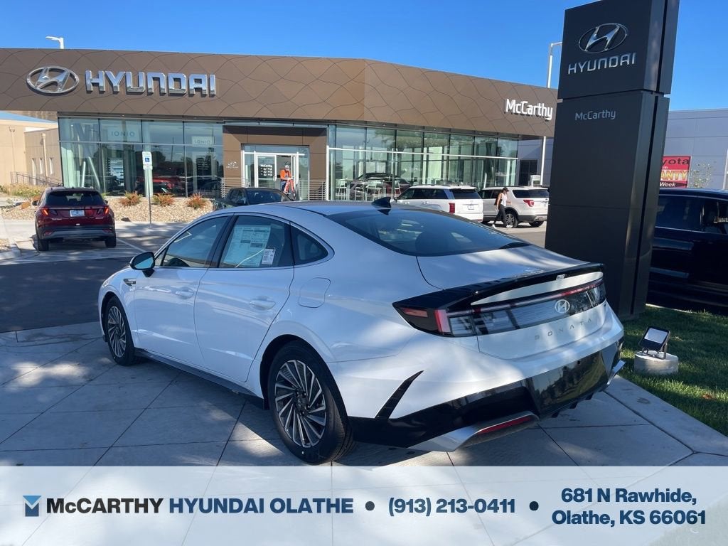 2025 Hyundai SONATA HYBRID SEL