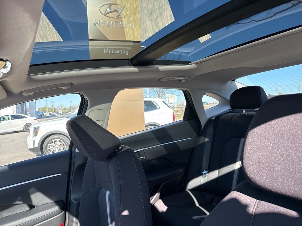 2026 Hyundai SONATA HYBRID SEL