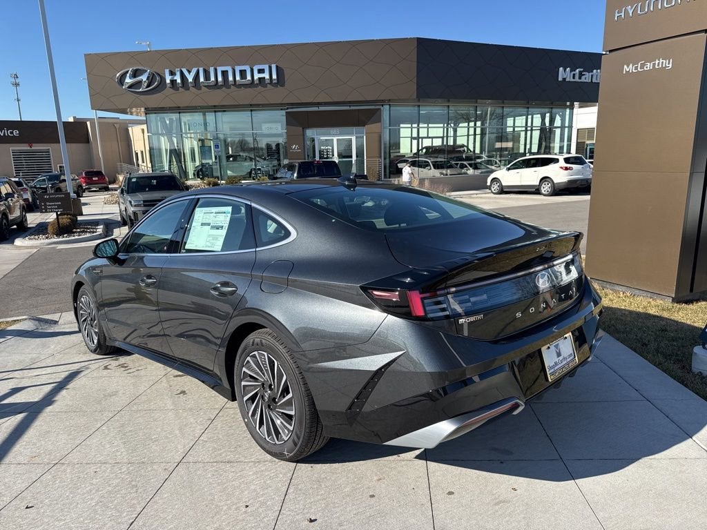 2026 Hyundai SONATA HYBRID SEL