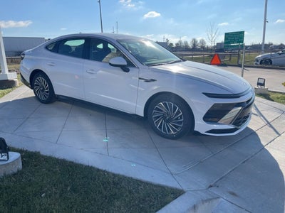 2026 Hyundai SONATA HYBRID SEL