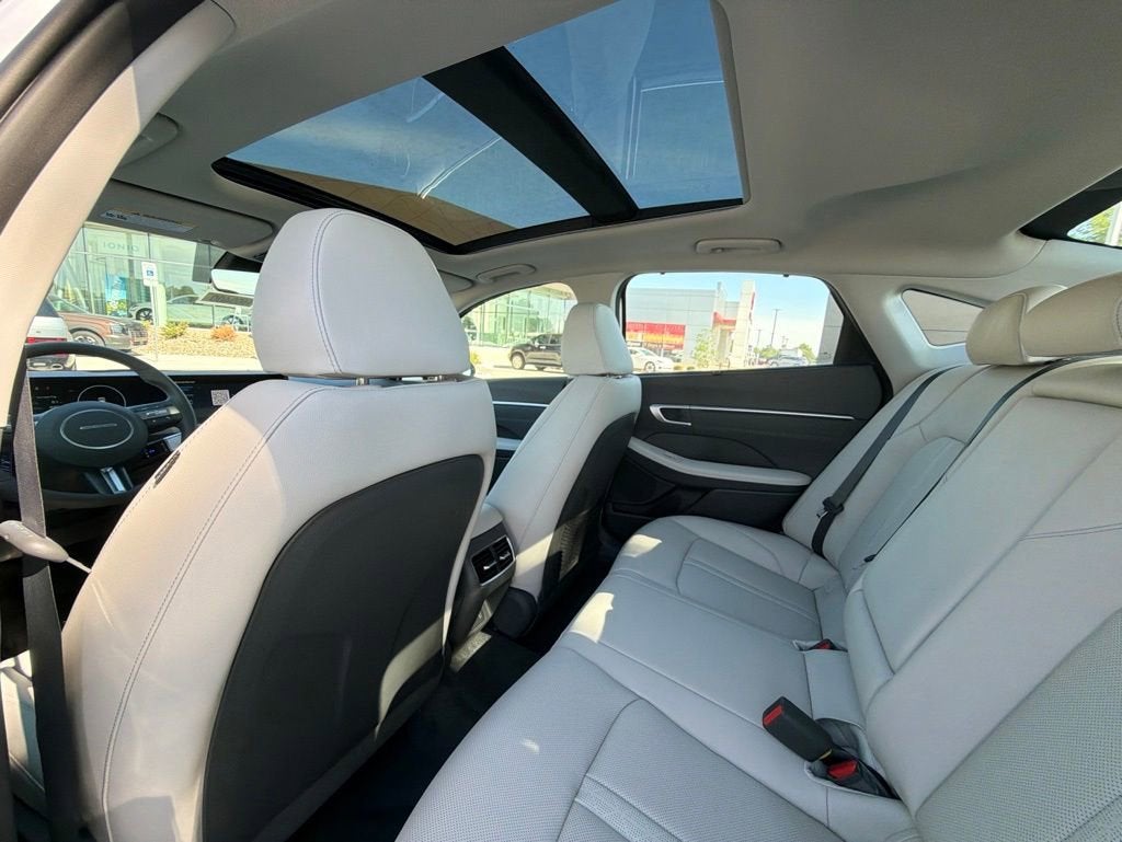 2026 Hyundai SONATA HYBRID Limited