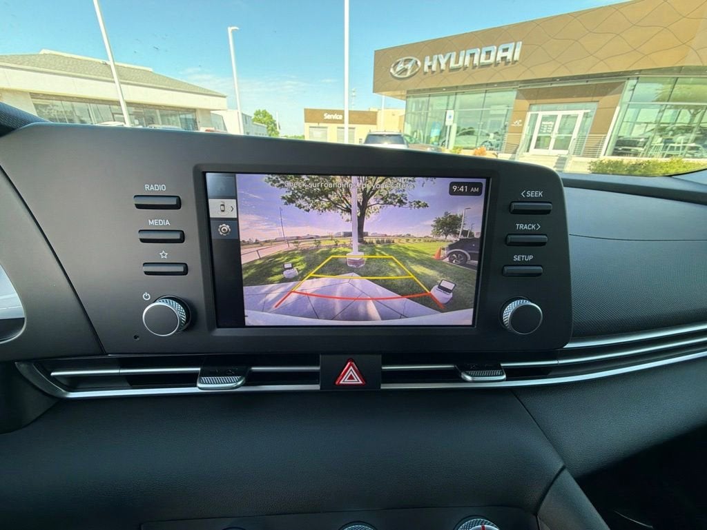 2026 Hyundai ELANTRA SE