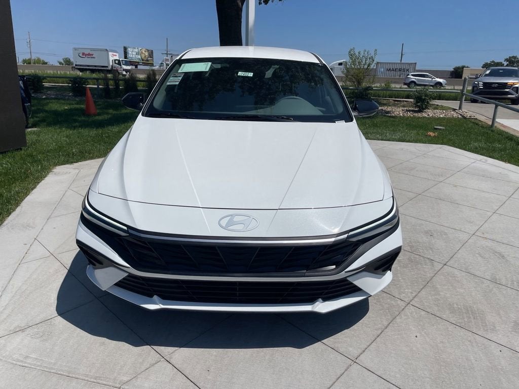 2025 Hyundai ELANTRA HYBRID SEL Sport
