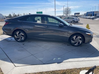 2026 Hyundai ELANTRA Limited