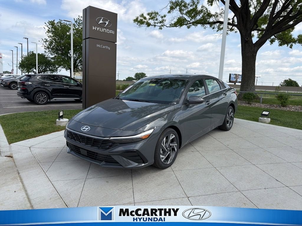 2026 Hyundai ELANTRA Limited