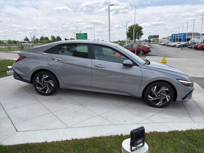 2026 Hyundai ELANTRA Limited