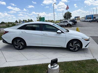 2026 Hyundai ELANTRA Limited
