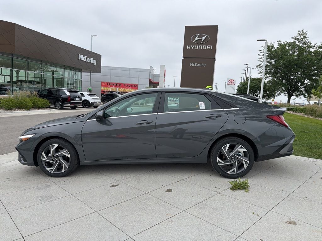 2026 Hyundai ELANTRA Limited