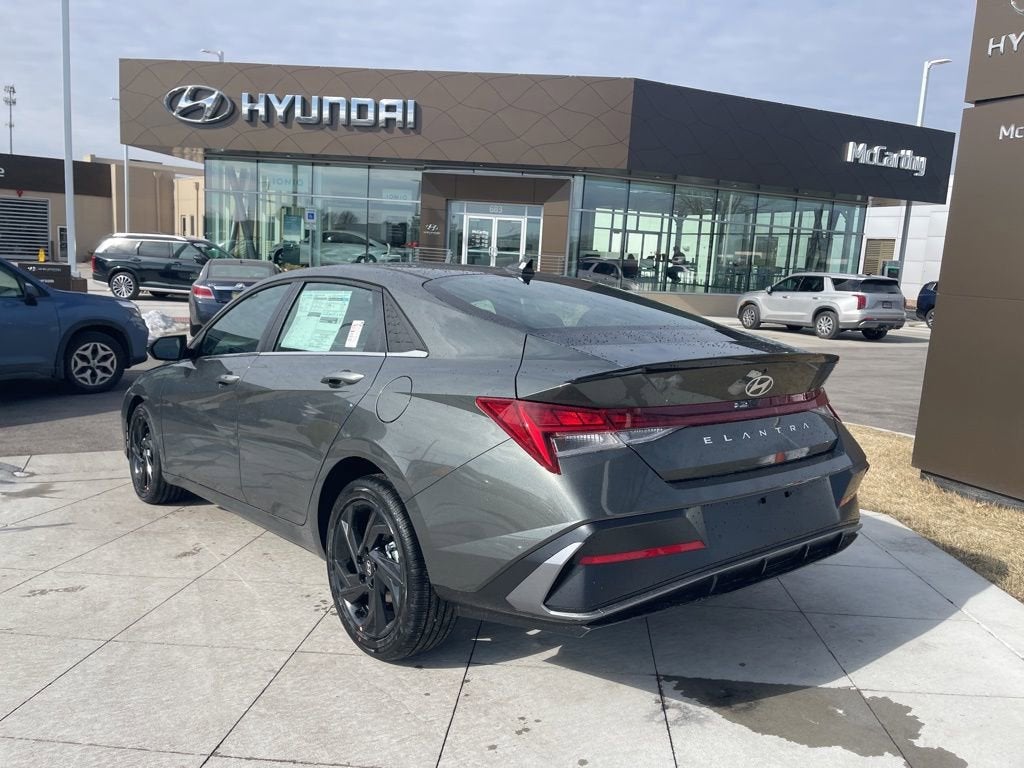 2026 Hyundai ELANTRA SEL Sport Premium