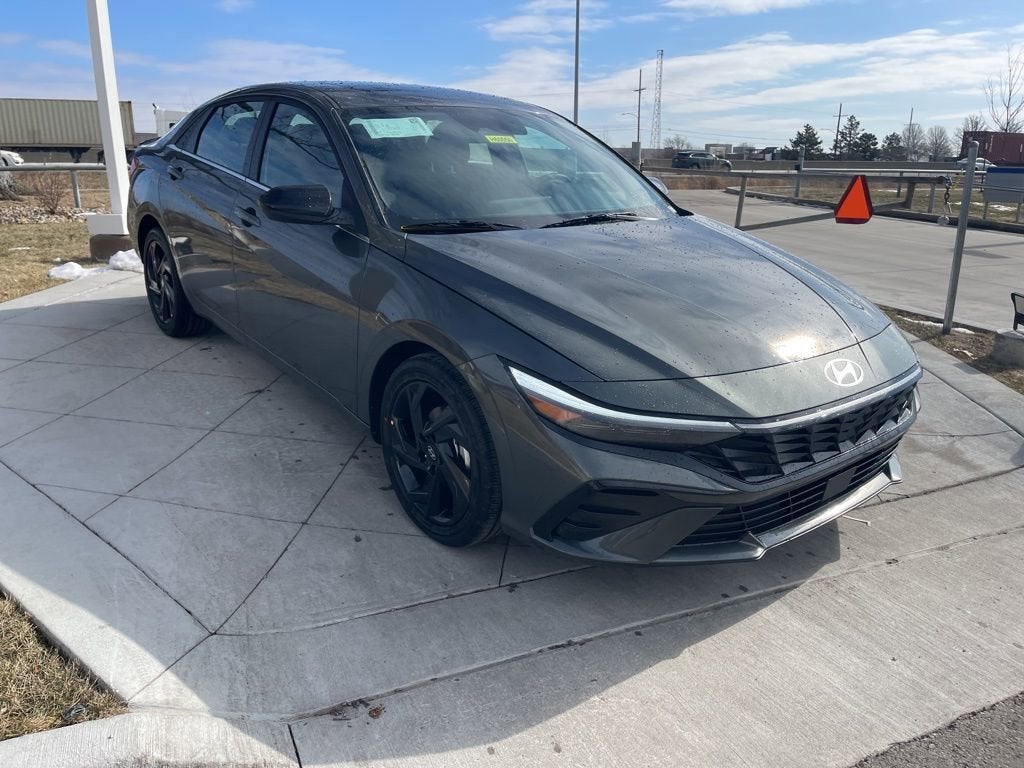 2026 Hyundai ELANTRA SEL Sport Premium