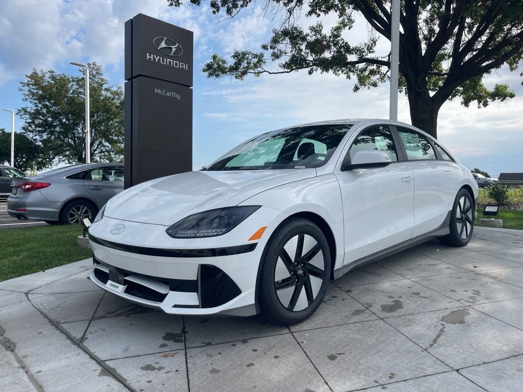 2025 Hyundai IONIQ 6 SE