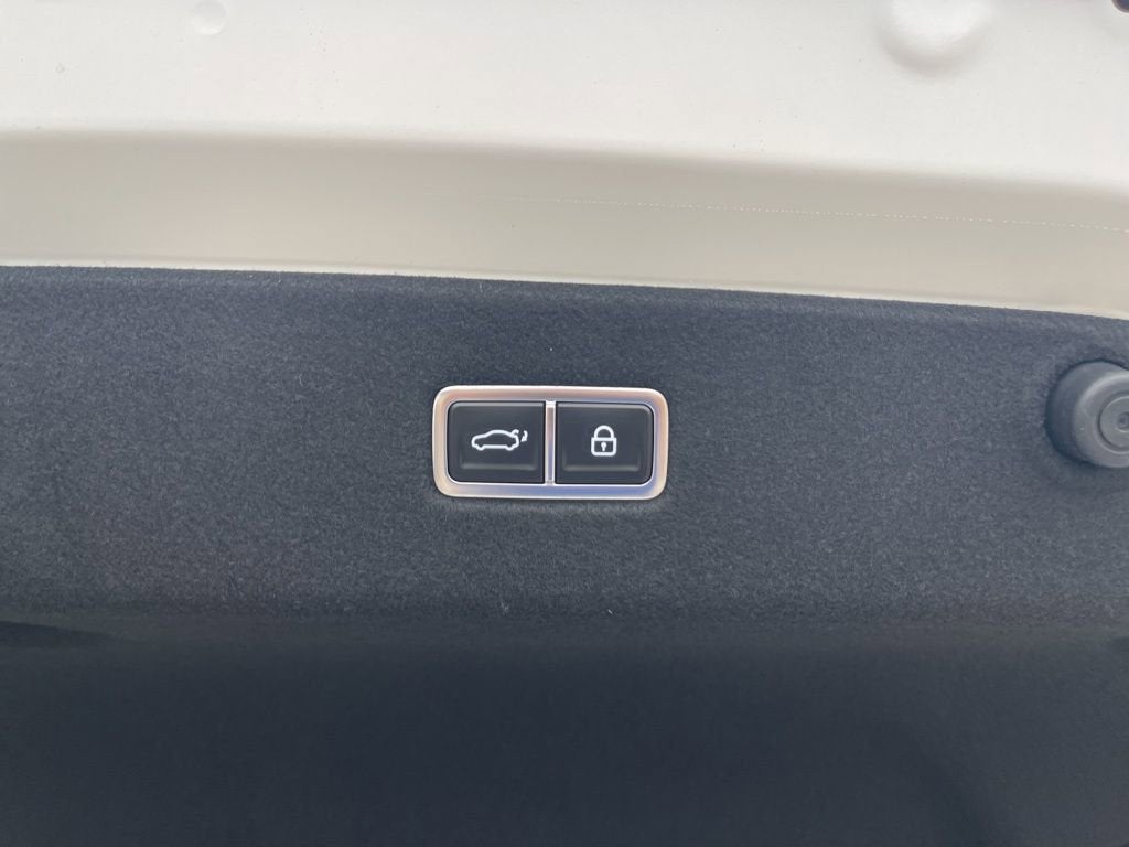 2025 Hyundai IONIQ 6 SE