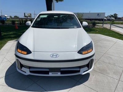 2025 Hyundai IONIQ 6 SE