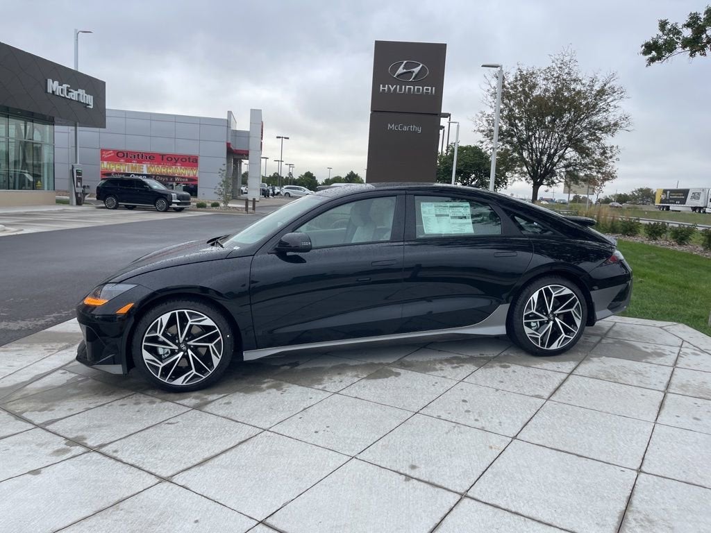 2025 Hyundai IONIQ 6 SEL