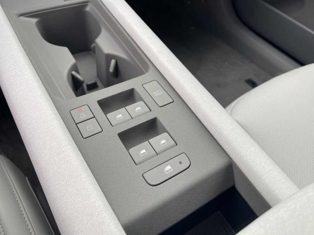 2025 Hyundai IONIQ 6 SEL