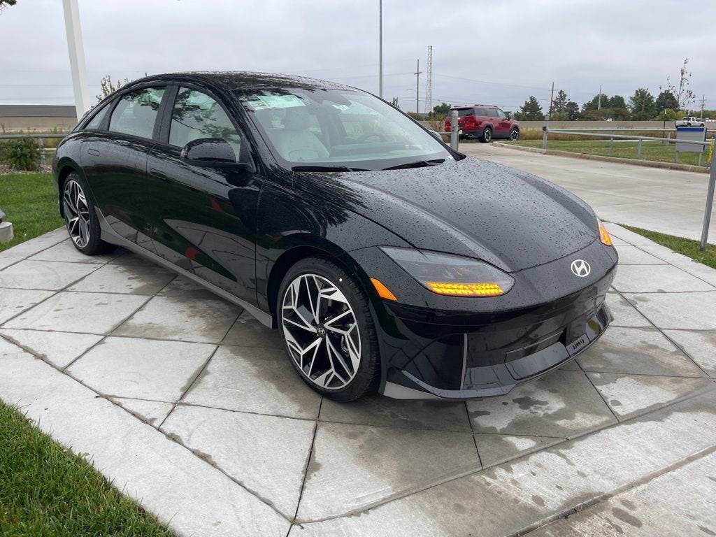 2025 Hyundai IONIQ 6 SEL