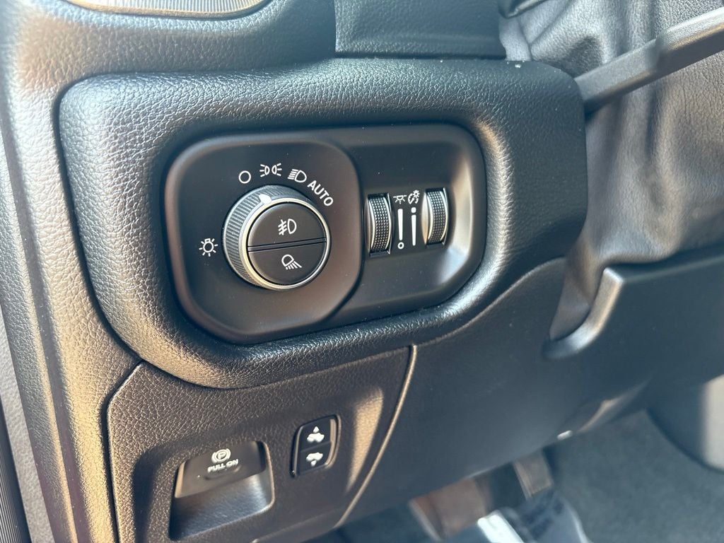 2021 RAM 1500 Sport