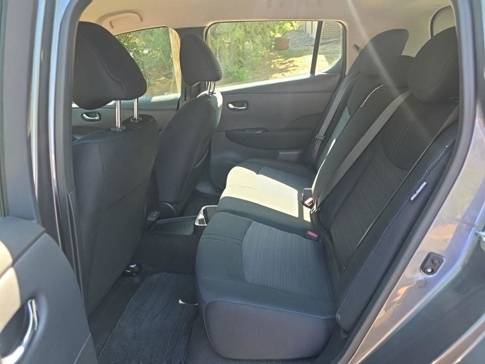 2025 Nissan Leaf S