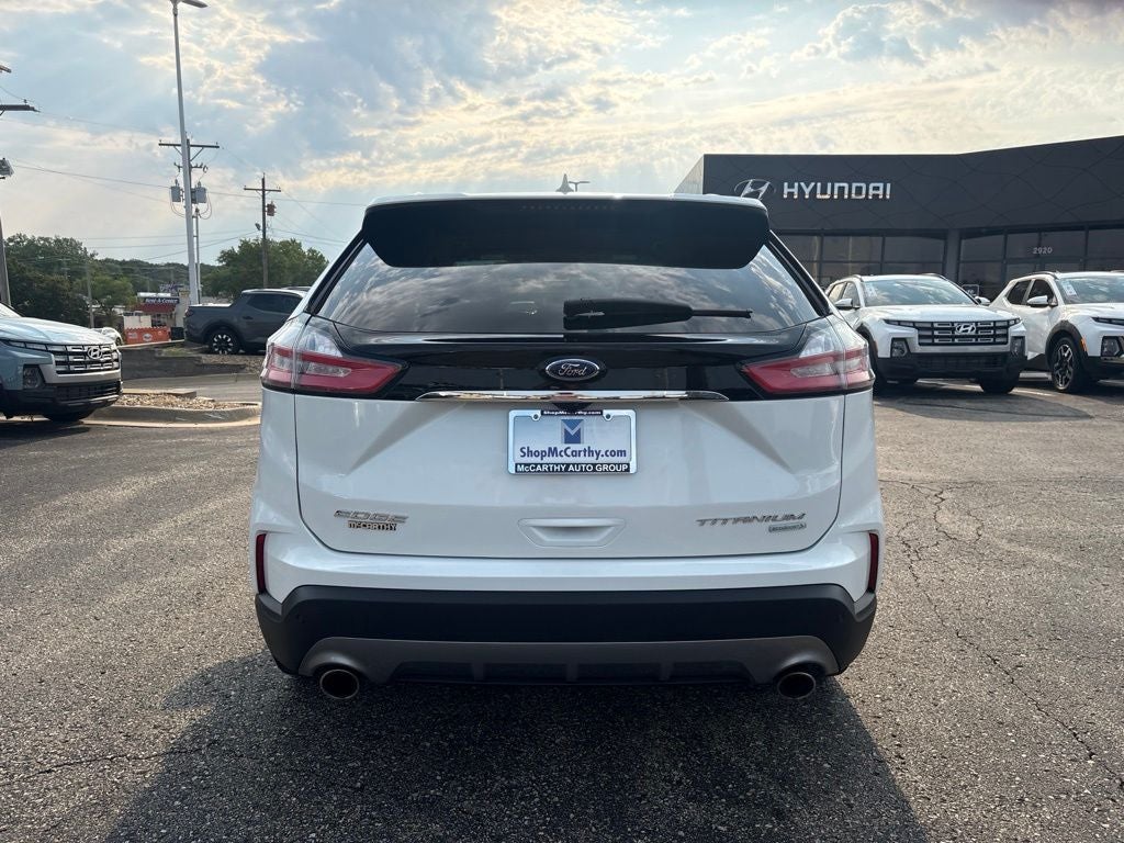 2020 Ford Edge Titanium
