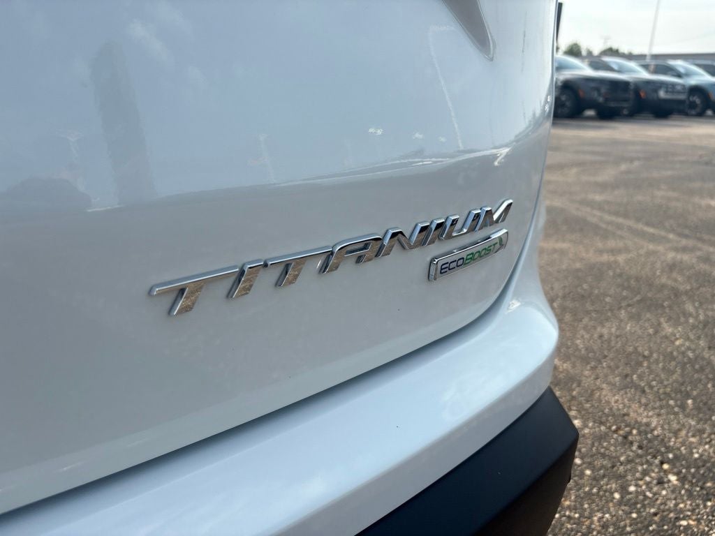 2020 Ford Edge Titanium