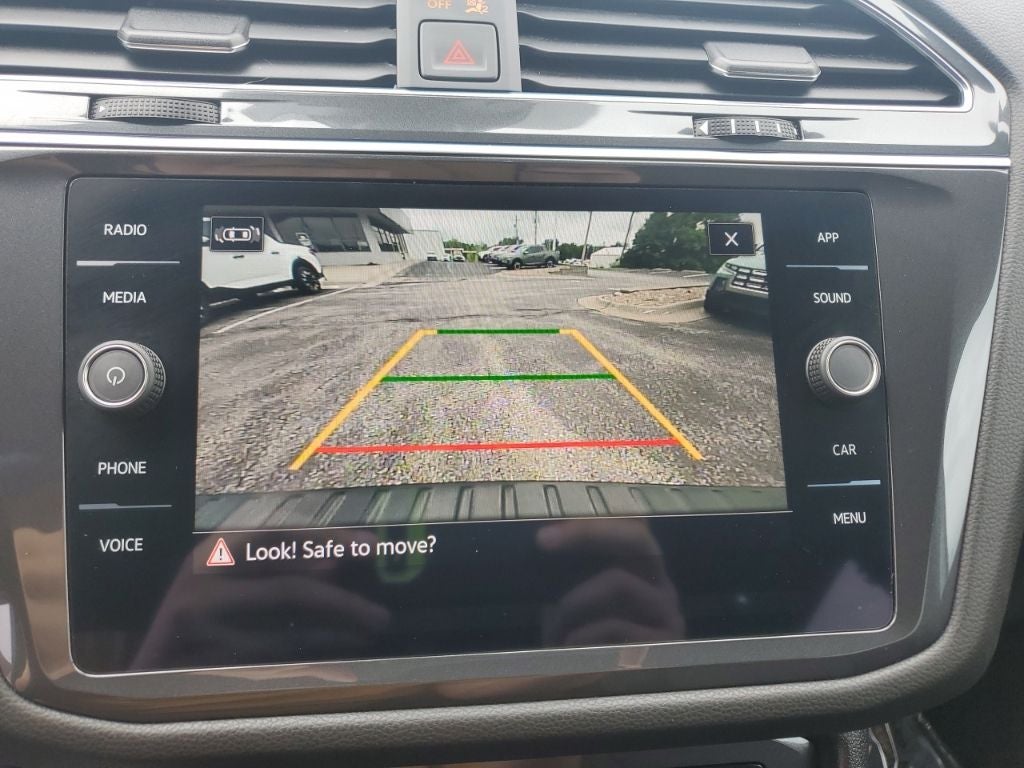 2023 Volkswagen Tiguan 2.0T SE R-Line Black