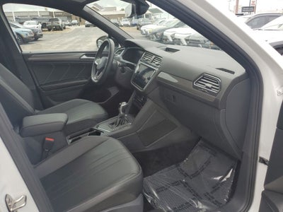 2023 Volkswagen Tiguan 2.0T SE R-Line Black