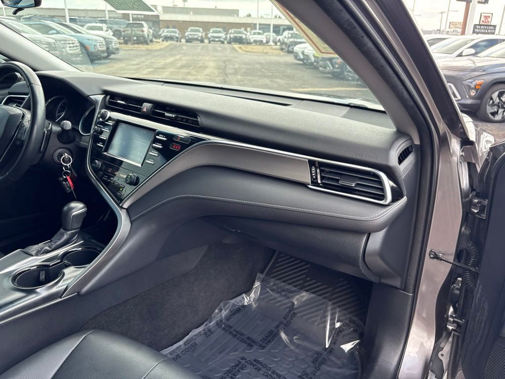 2018 Toyota Camry SE
