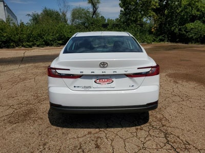2025 Toyota Camry LE