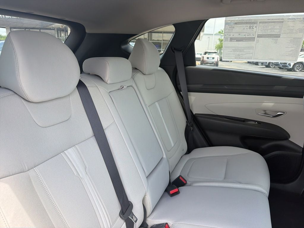 2026 Hyundai TUCSON SEL FWD
