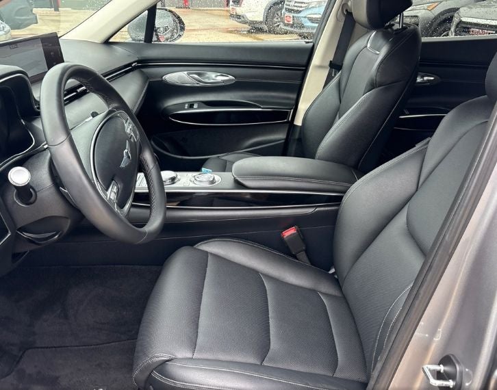 2025 Genesis GV70 2.5T
