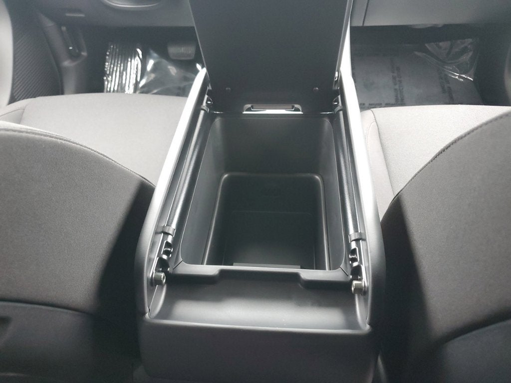 2027 Hyundai SANTA FE SE FWD