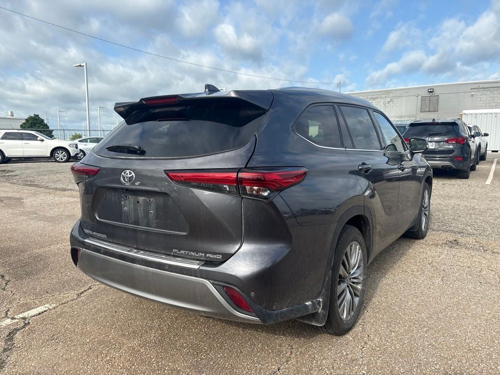2021 Toyota Highlander Platinum