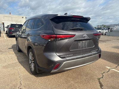 2021 Toyota Highlander Platinum