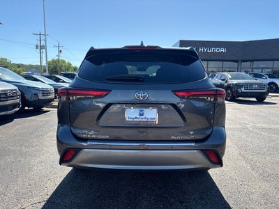 2021 Toyota Highlander Platinum