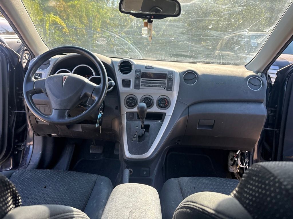 2009 Pontiac Vibe Base