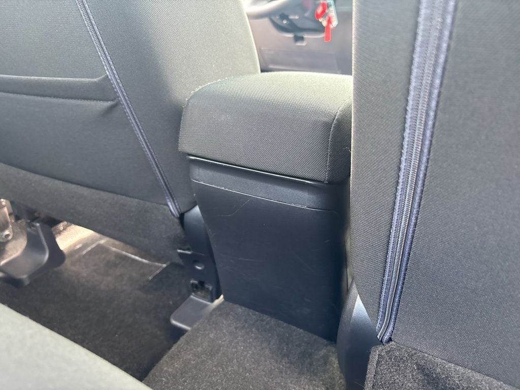 2016 Mitsubishi Lancer ES